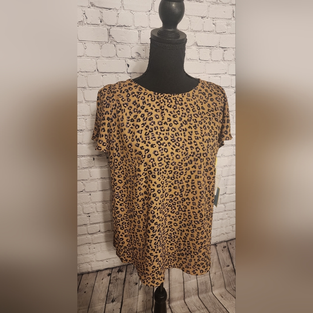 CeCe Leopard Print Blouse